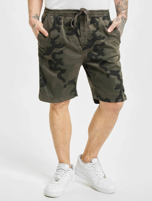 Männer shorts Urban Classics Herren Shorts Camo Jogger in camouflage