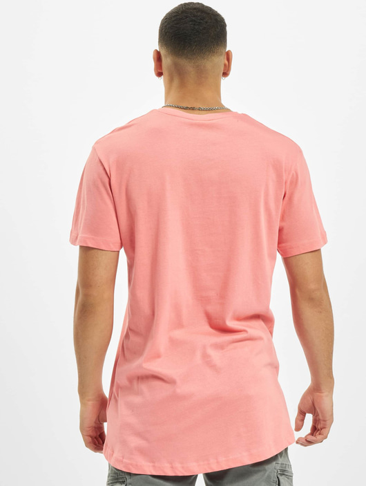 Männer t-shirts Urban Classics Herren T-Shirt Shaped Long in rosa