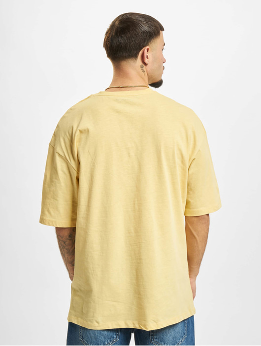 Männer t-shirts Jack & Jones Herren T-Shirt Malibu Les Crew Neck in gelb