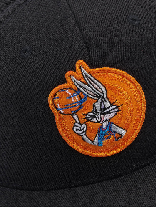 Frauen snapback-caps Mister Tee Snapback Cap Bugs Bunny in schwarz