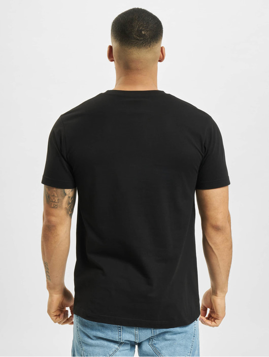 Männer t-shirts-109 Mister Tee Herren T-Shirt No Risk No Story in schwarz