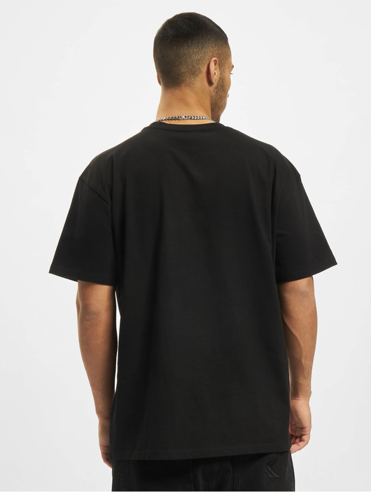 Männer t-shirts Mister Tee Upscale Herren T-Shirt Upscale Ii Oversize in schwarz