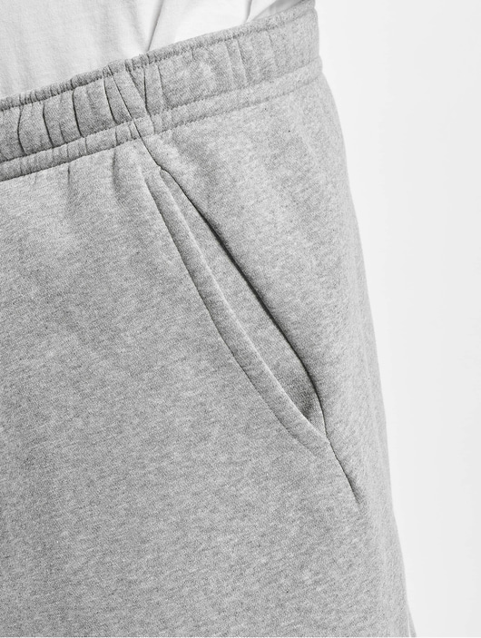 Männer shorts Nike Herren Shorts Club BB GX in grau