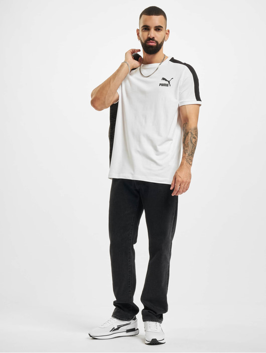 Männer t-shirts Puma Herren T-Shirt Iconic T7 in weiß