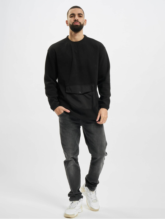 Männer pullover Urban Classics Herren Pullover Polar Fleece Pocket Crew in schwarz