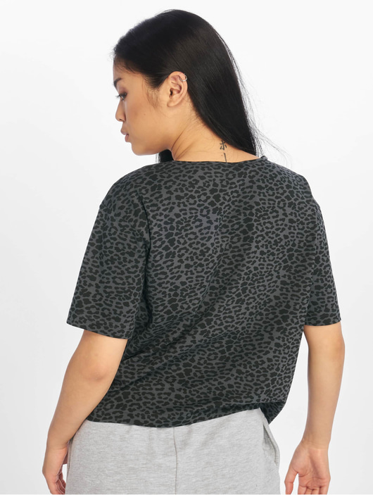 Frauen t-shirts Urban Classics Damen T-Shirt Oversized in grau