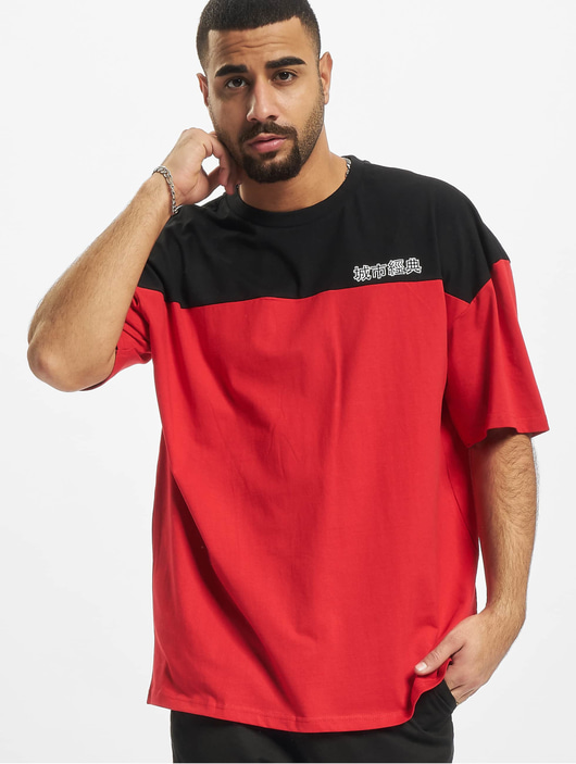 Männer t-shirts Urban Classics Herren T-Shirt Oversized Color Block Logo in rot