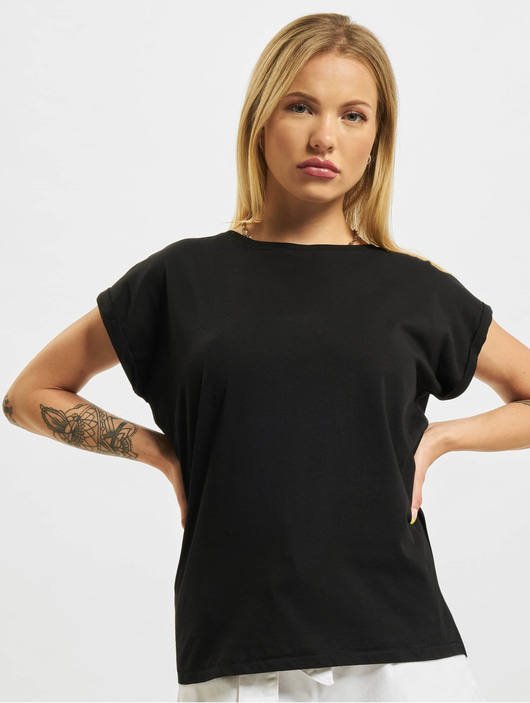 Frauen t-shirts Urban Classics Damen T-Shirt Extended Shoulder in schwarz