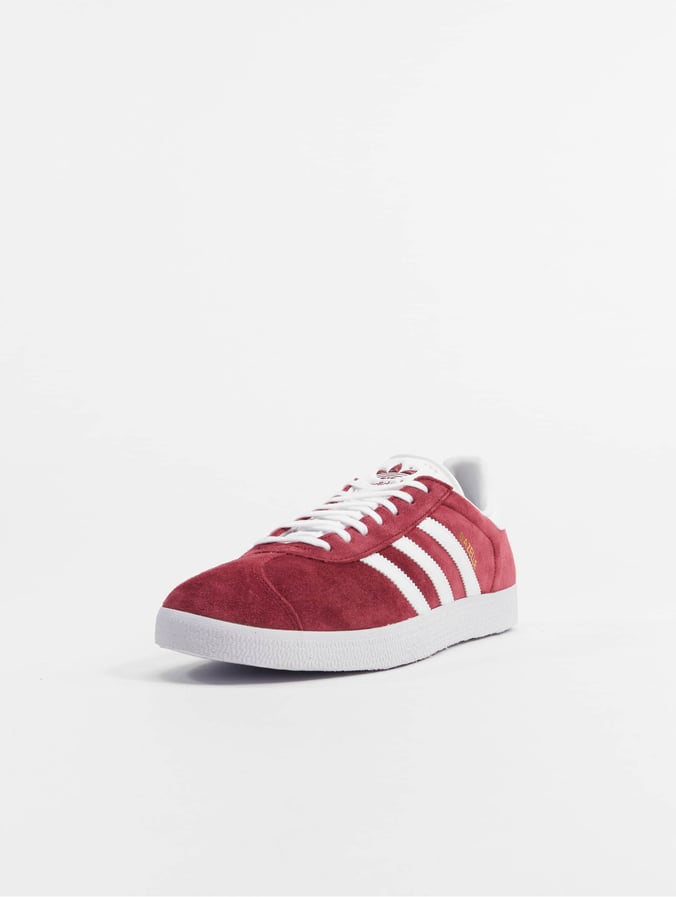 Catastrofaal Banzai Sluit een verzekering af adidas Originals schoen / sneaker Gazelle in rood 684083