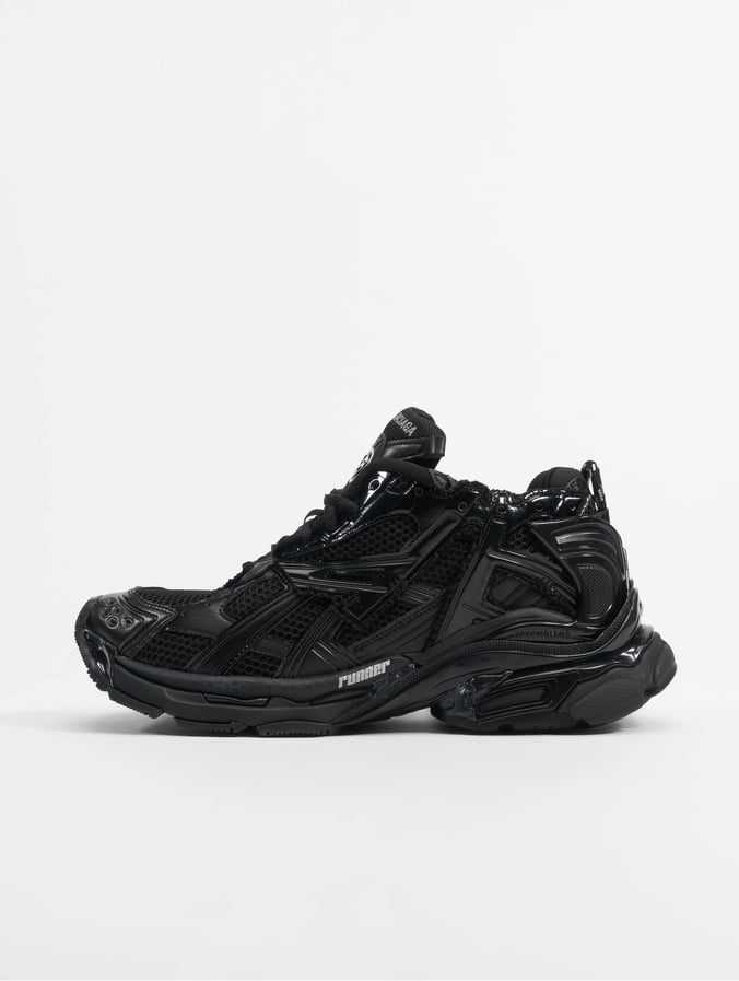 Balenciaga Shoe / Sneakers Runner in black 957386