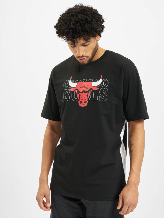 New Era Herren T Shirt Nba Chicago Bulls Oversized Fit In Schwarz 741108