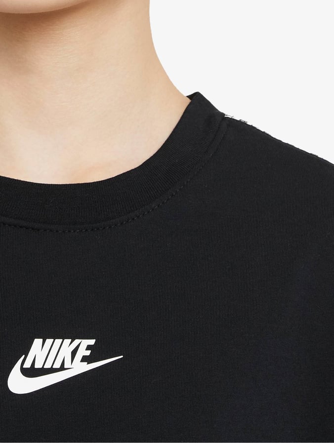 Nike superiór / Camiseta Repeat en negro 837831