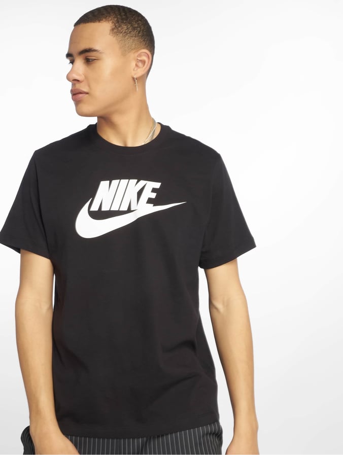 locutor Contar Biblia Nike Herren T-Shirt Sportswear in schwarz 587334