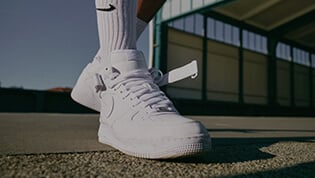 Nike Air Force 1