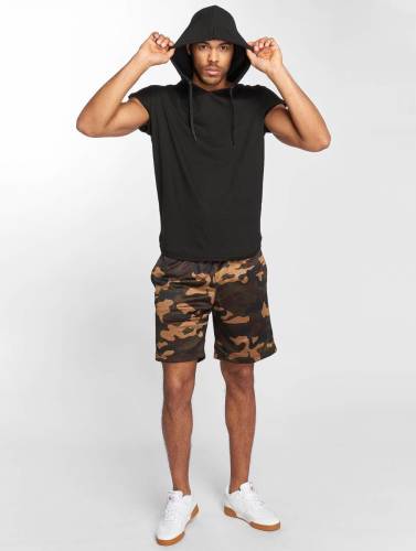 Urban Classics / shorts Camo Mesh in camouflage