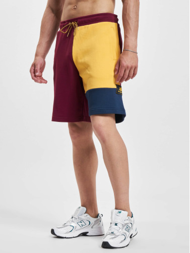 New Balance / shorts Athletics Higher Learning in rood