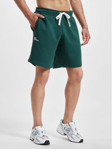 New Balance / shorts Essentials Fleece in groen