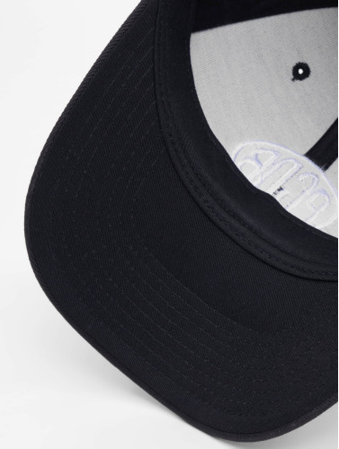 PEGADOR / Flexfitted Cap Percy Curved in zwart