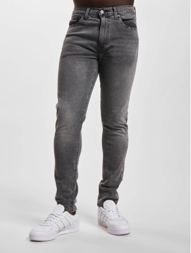 Levi's® / Slim Fit Jeans 512™ Taper in zwart