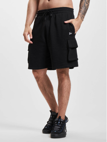 New Era / shorts Essentials in zwart