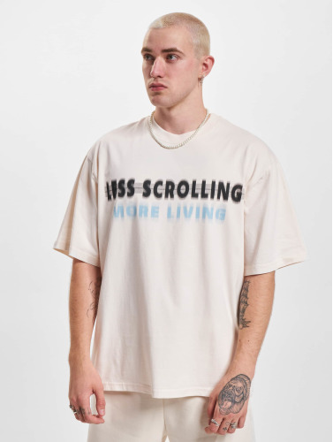 2Y Studios / t-shirt Less Scrolling Oversize in beige