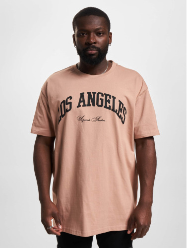 Mister Tee Upscale / t-shirt L.A. College Oversize in bruin