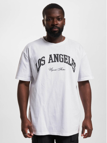 Mister Tee Upscale / t-shirt L.A. College Oversize in wit