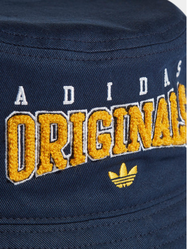 adidas Originals / hoed Originals in blauw