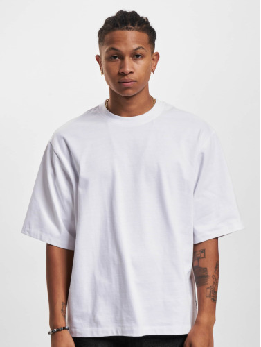 Only & Sons / t-shirt Millenium Oversized in wit