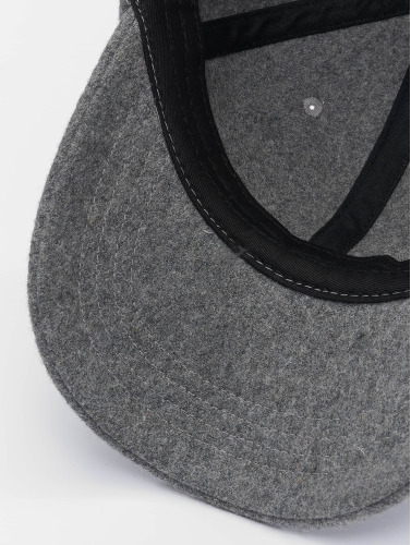 Flexfit / snapback cap Low Profile Melton in grijs