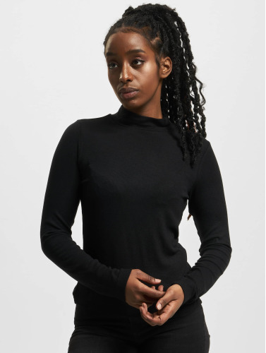 Urban Classics / Longsleeve Turtleneck in zwart