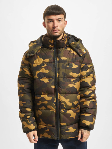 Urban Classics / Gewatteerde jassen Hooded Camo in camouflage