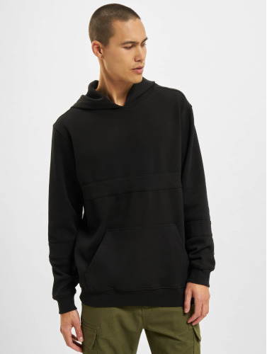 Urban Classics / Hoody Heavy Pique in zwart