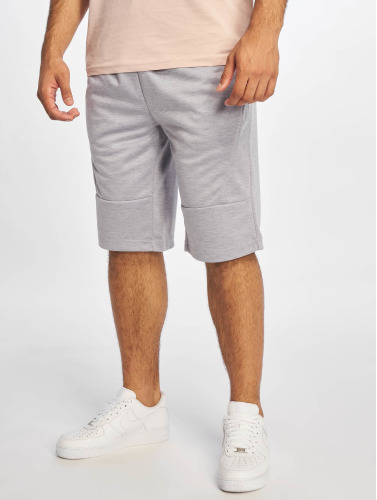 Southpole / shorts Tech Fleece Uni in grijs