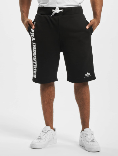 Alpha Industries / shorts Big Letters in zwart