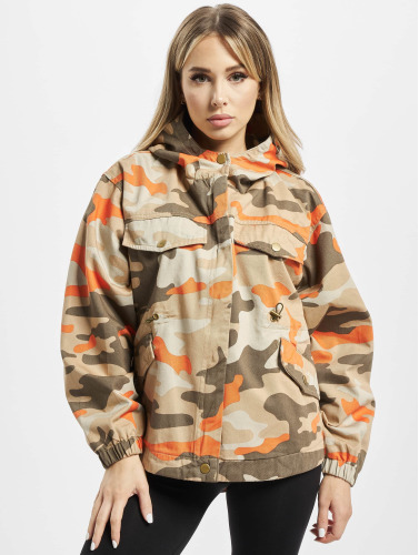 Urban Classics / Parka Ladies Oversized Camo in camouflage