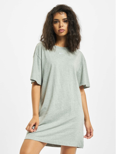 Nike / jurk Essential Dress in grijs
