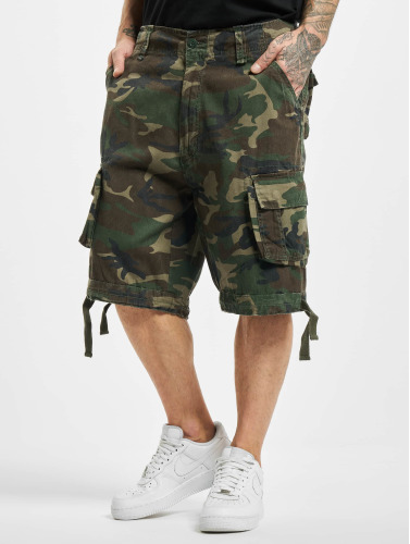 Brandit / shorts Urban Legend in camouflage
