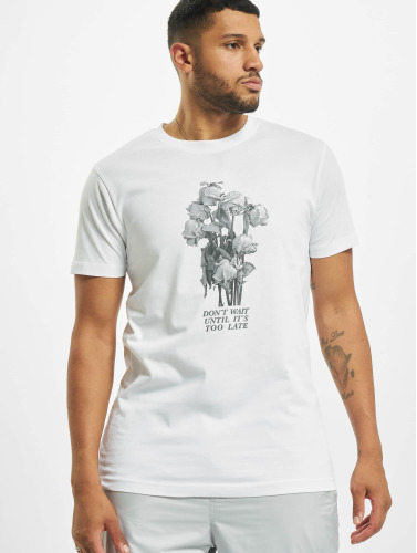 Mister Tee / t-shirt Don´t Wait Rose in wit