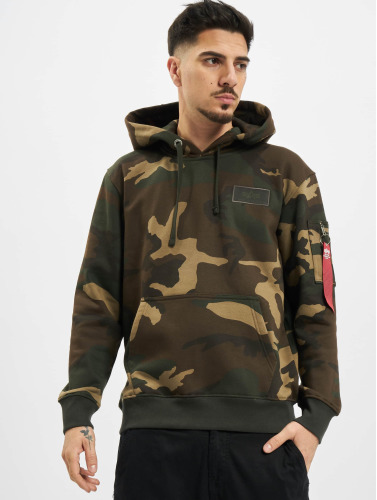 Alpha Industries / Hoody Back Print Camo in camouflage