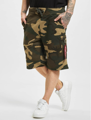 Alpha Industries / shorts X-Fit Cargo Camo in camouflage