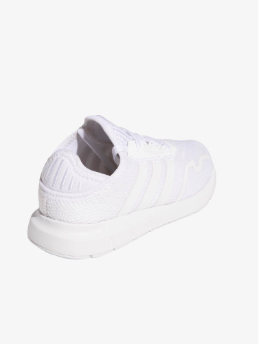 adidas Originals / sneaker Swift Run X C in wit