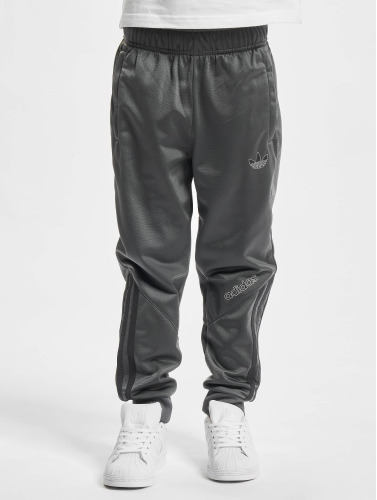 adidas Originals / joggingbroek Trefoil in grijs