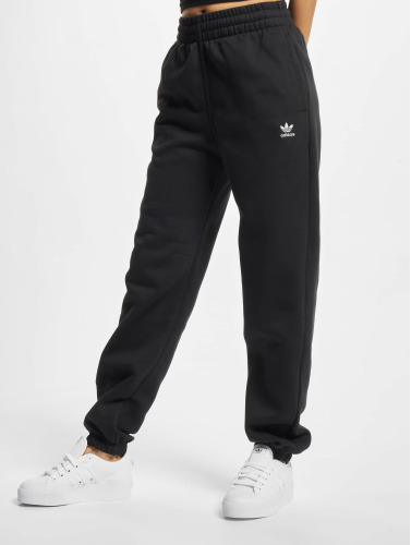adidas Originals / joggingbroek Essentials Fleece in zwart