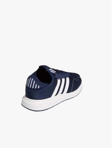 adidas Originals / sneaker Swift Run X C in blauw