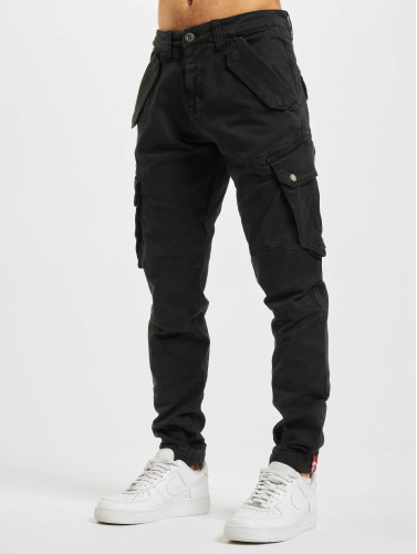 Alpha Industries / Cargobroek Combat LW in zwart