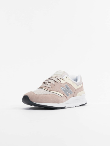 New Balance / sneaker Lifestyle in rose