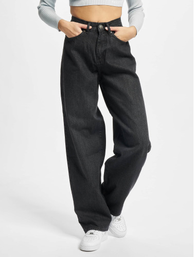 Urban Classics / Loose fit jeans Ladies High Waist 90´s Wide Leg Denim in zwart