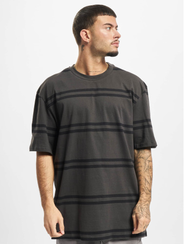 Urban Classics / t-shirt Oversized Striped in zwart