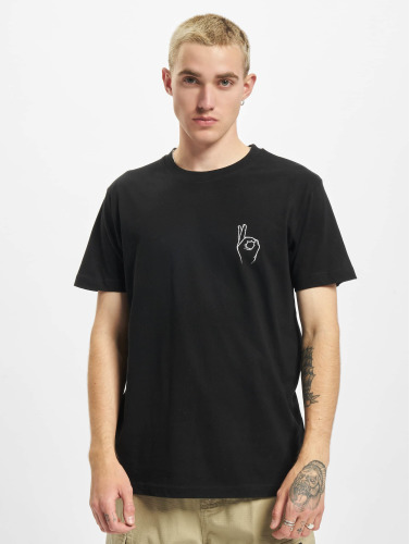 Mister Tee / t-shirt Easy Sign in zwart